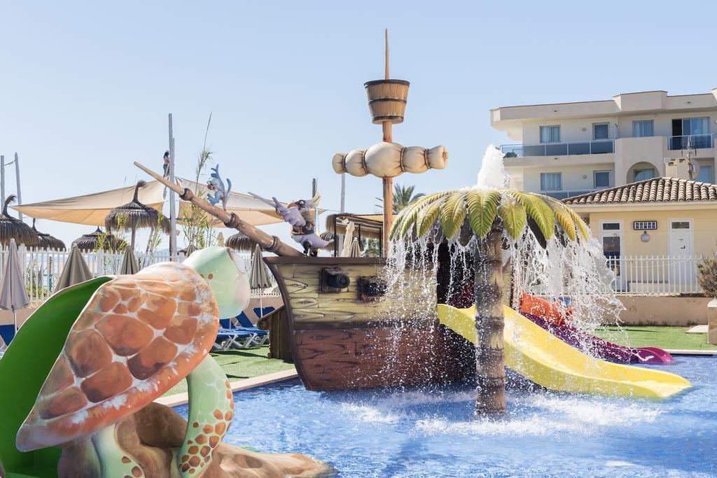 Playa Garden Selection Hotel & Spa Playa de Muro  Exterior foto